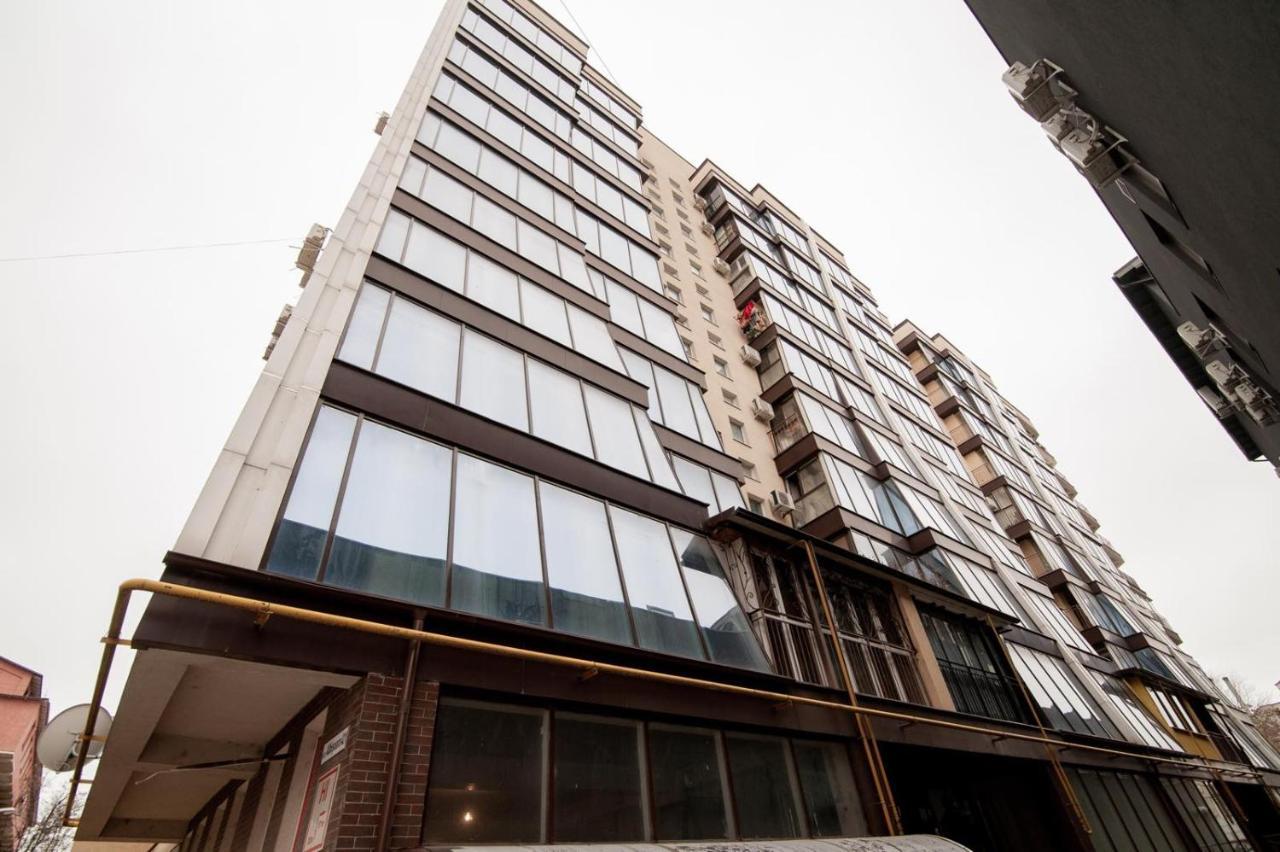Lia*S Deluxe Apartment In The Center Chisinau Exterior photo